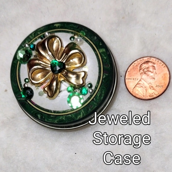 Jeweled Pill Box Tin - Picture 4 of 14